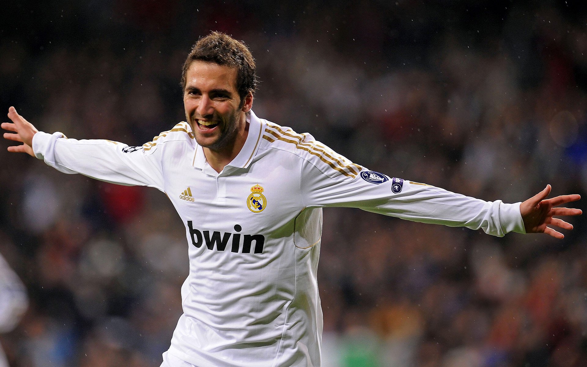 东欧铁骑碾过非洲雄鹰，李刚仁化身战术尖刀持续撕裂防线